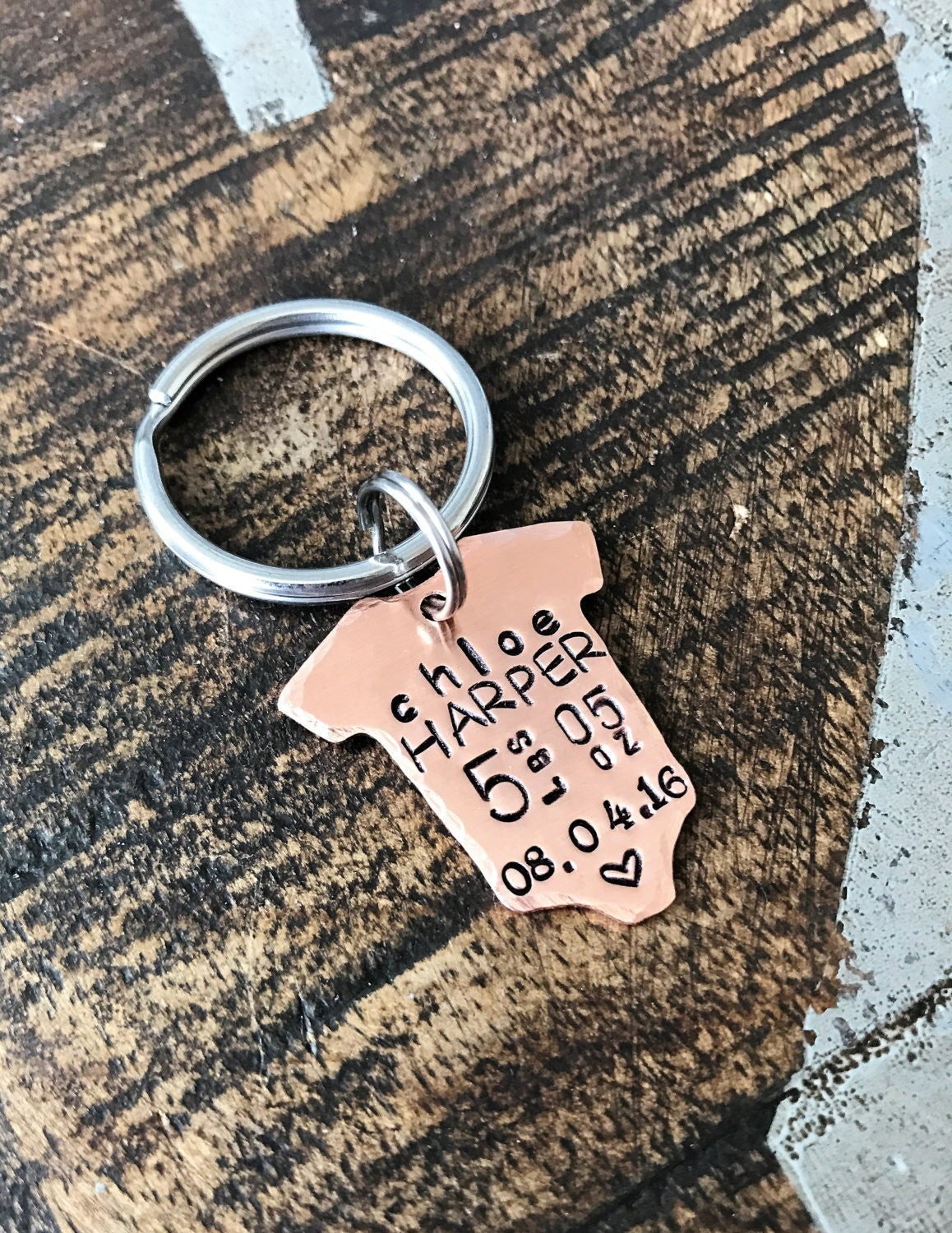 Onesie Keychain Baby Announcement Baby Statistics Keychain New Baby Gift for Dad Baby Gift for Mom Baby Weight Time Date Keepsake Baby Meme