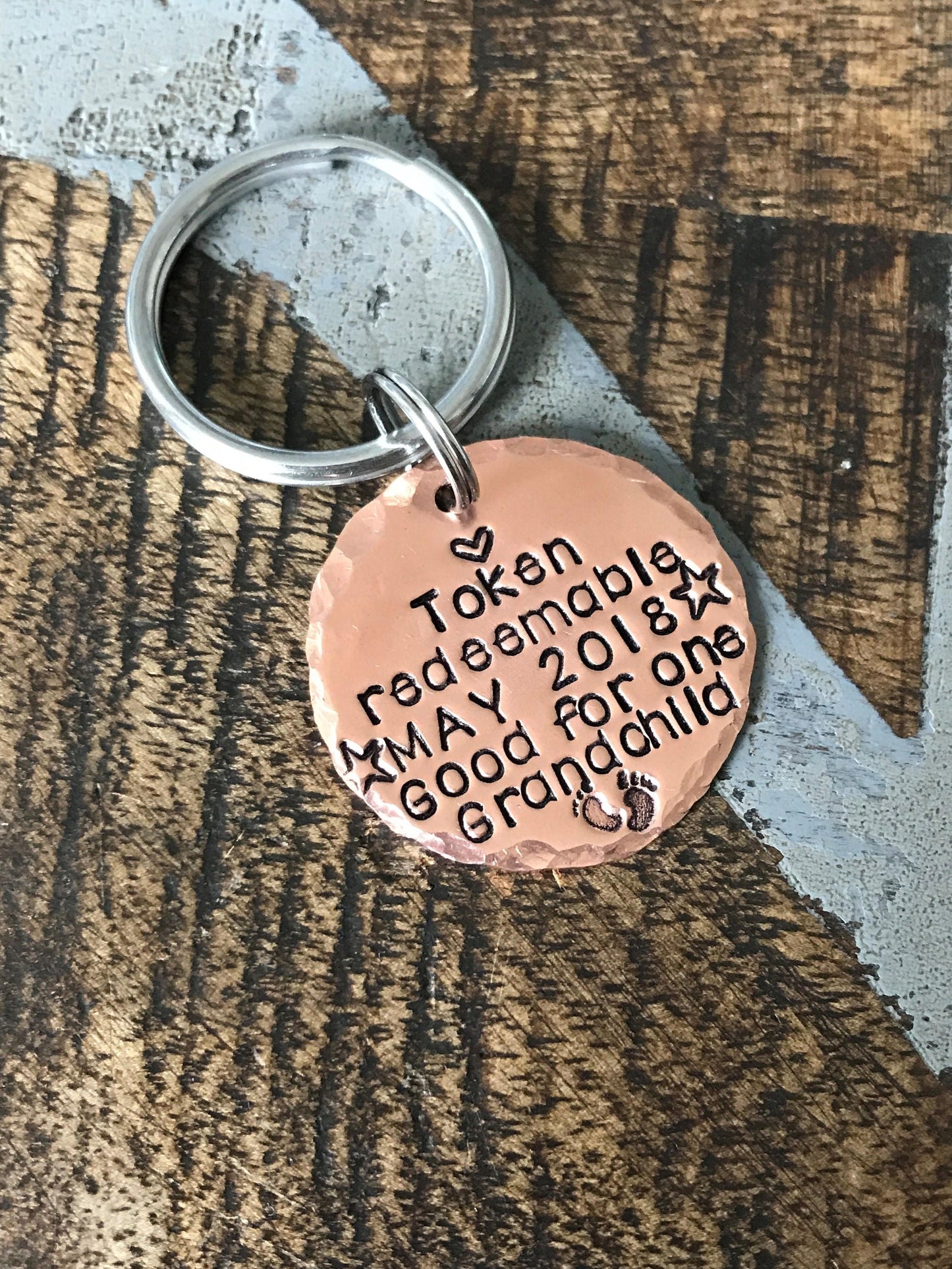 FREE SHIP USA Grandpa Keychain New Grandma Gift Grandma Keychain Grandpa Keychain Grandchild Token New Mom Gift Baby Announcement Keychain