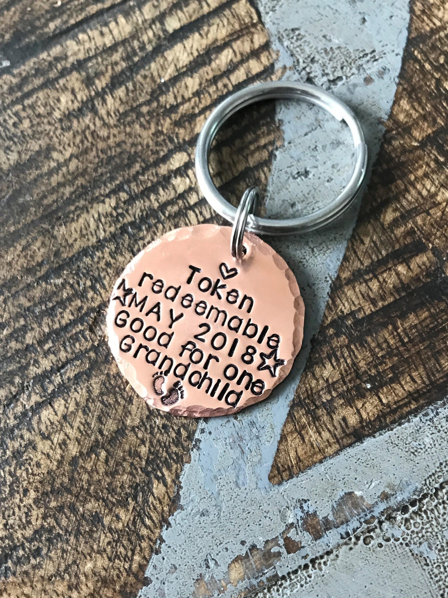 FREE SHIP USA Grandpa Keychain New Grandma Gift Grandma Keychain Grandpa Keychain Grandchild Token New Mom Gift Baby Announcement Keychain