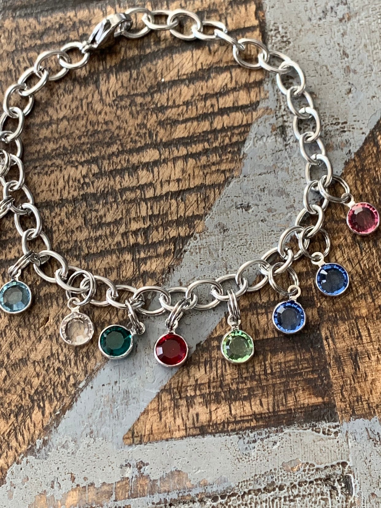 Birthstone Charm Bracelet Grandma Bracelet Grandchild Bracelet Handstamped Jewelry Mom Charm Bracelet Grandma Gift Mothers