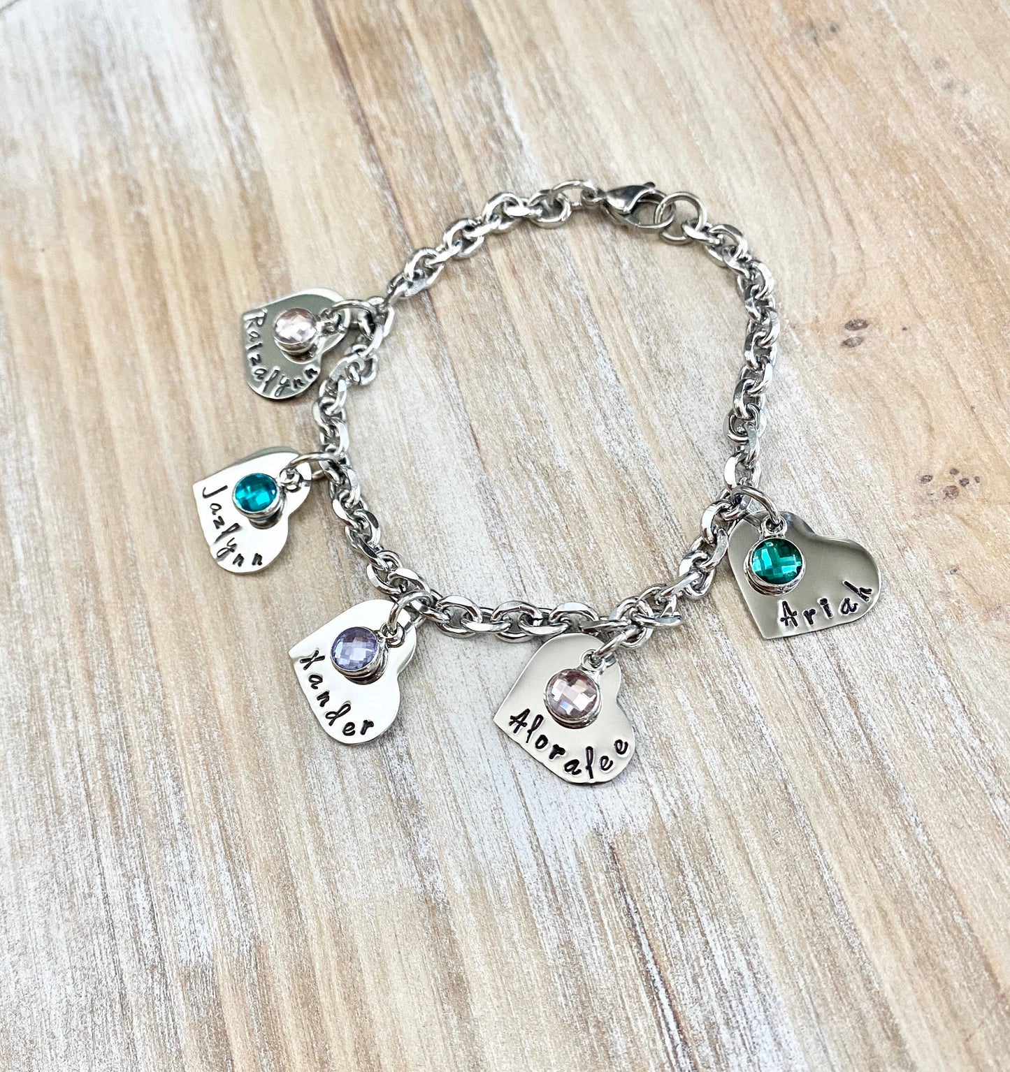 Personalized Heart Charm Bracelet Grandma Bracelet Grandchild Bracelet Handstamped Jewelry Mom Charm Bracelet Grandma Gift Mothers Day Gift