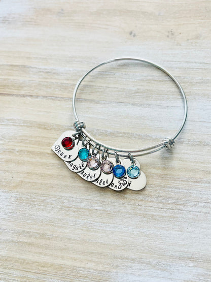 Personalized Grandma Bangle Bracelet Grandma Heart Bracelet Grandma Gift Grandma Jewelry Nana Bracelet Custom Grandma Gift