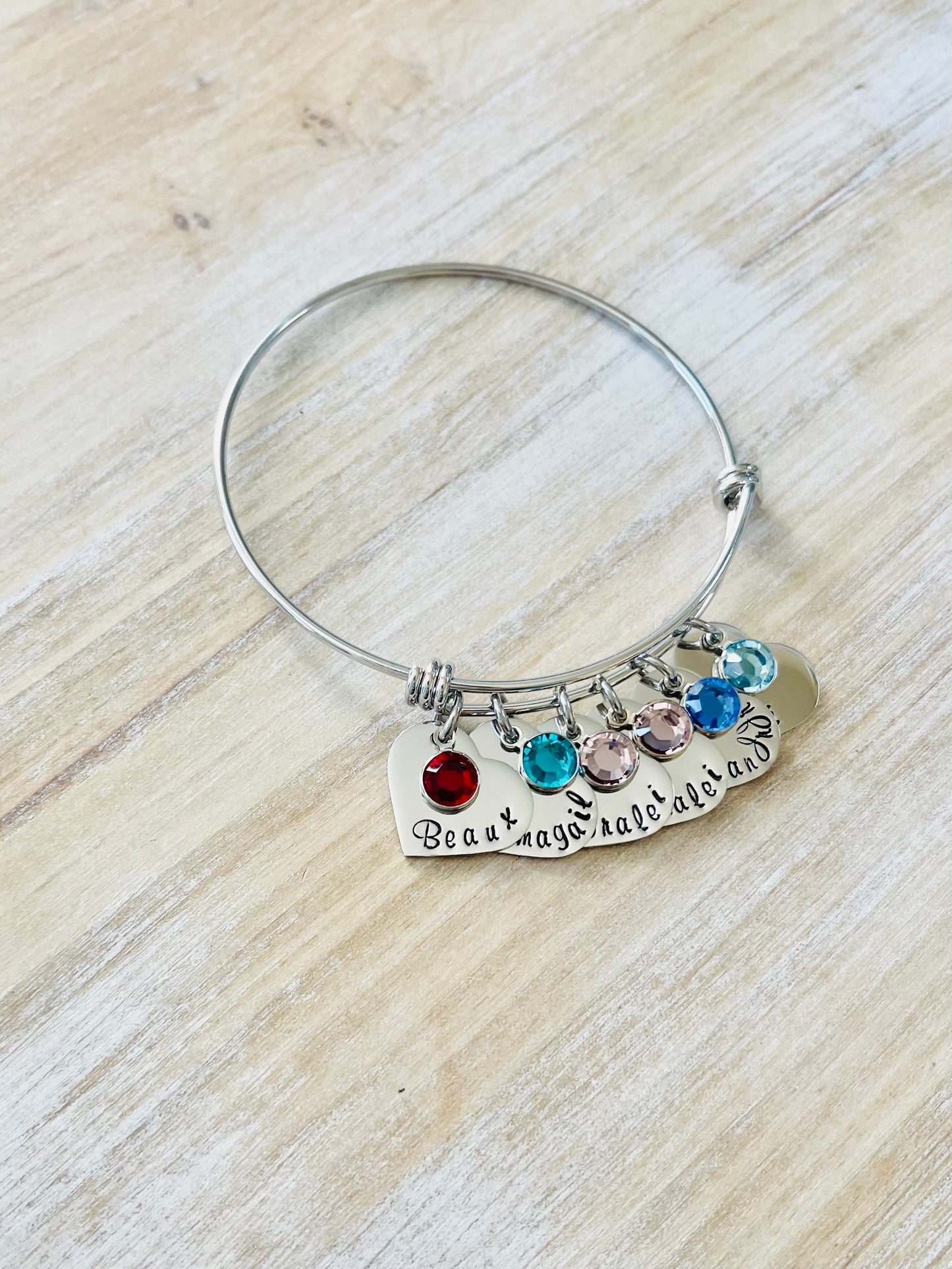 Personalized Grandma Bangle Bracelet Grandma Heart Bracelet Grandma Gift Grandma Jewelry Nana Bracelet Custom Grandma Gift