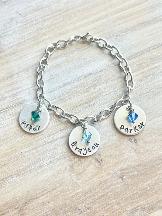 Mom Bracelet New Mom Gift Mothers Bracelet with Kids Names Mother Daughter Bracelet Personalized Mom Gift Christmas Gift for Mom Charm Gift
