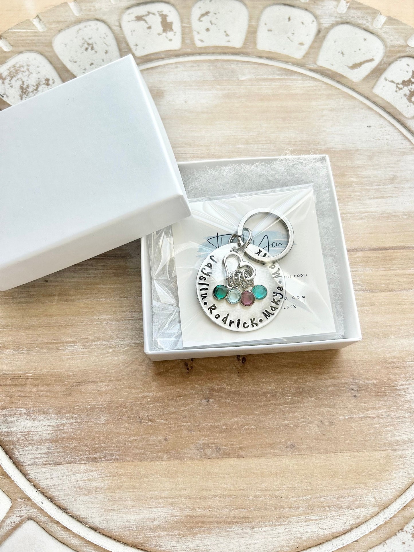 Mama Keychain, Personalized Mothers Gift, Mom Birthday Gift, Birthstone Family Keychain, Custom Mom Keychain