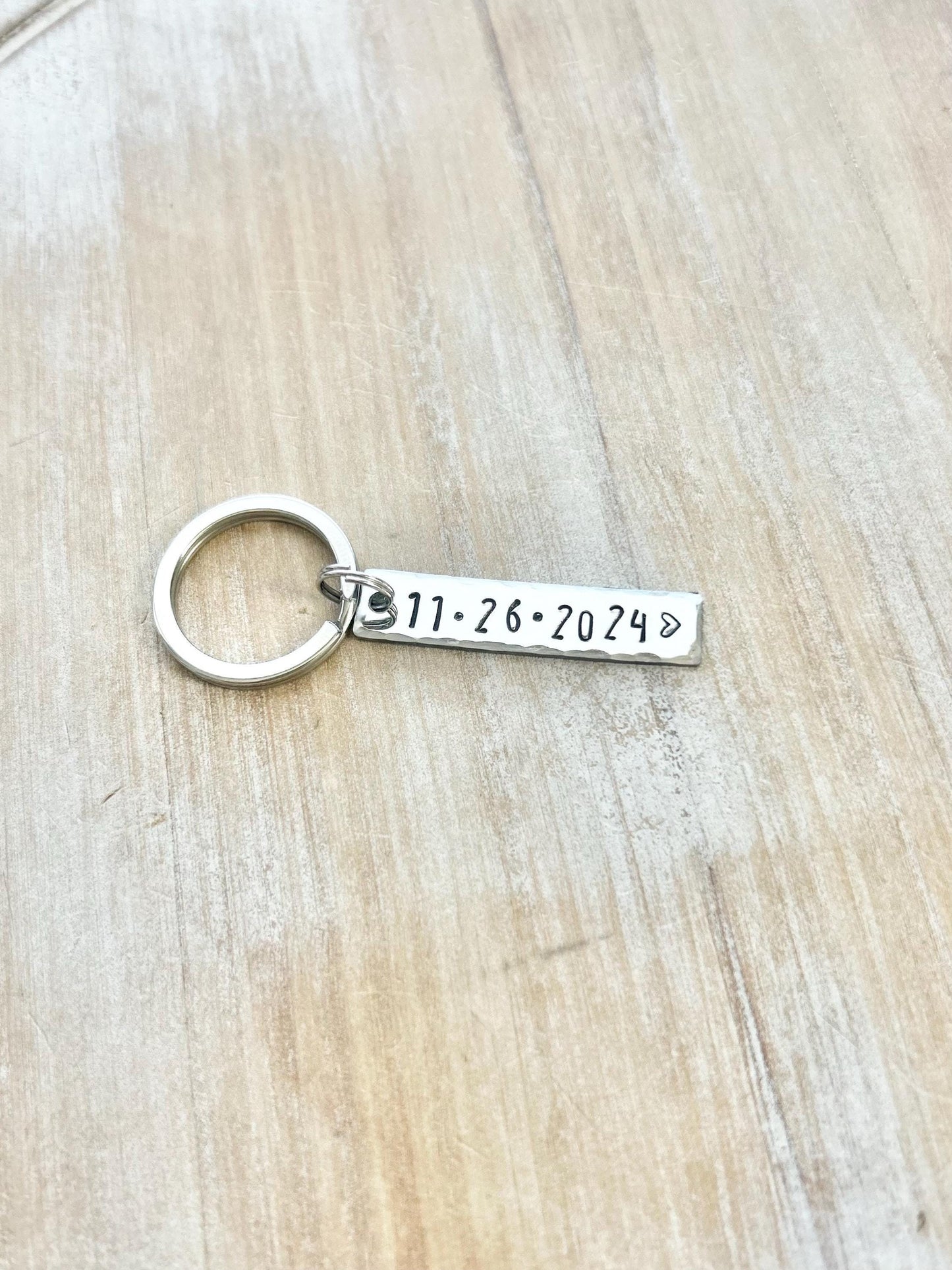 Date Keychain Custom Couple Keychain Anniversary Gift for him Anniversary Keychain Personalized Gift For Boyfriend Valentine's Day Gifts
