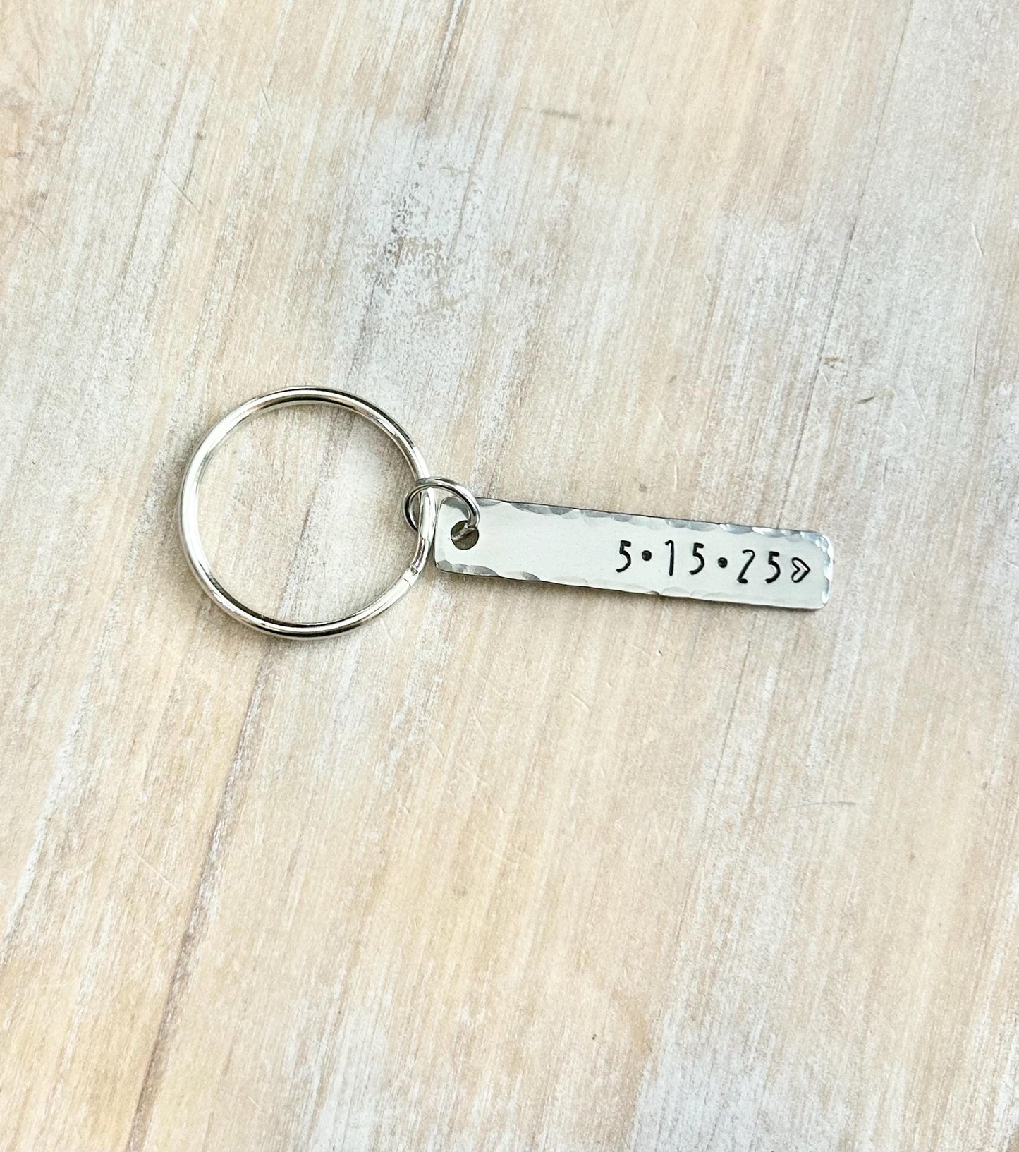 Date Keychain Custom Couple Keychain Anniversary Gift for him Anniversary Keychain Personalized Gift For Boyfriend Valentine's Day Gifts